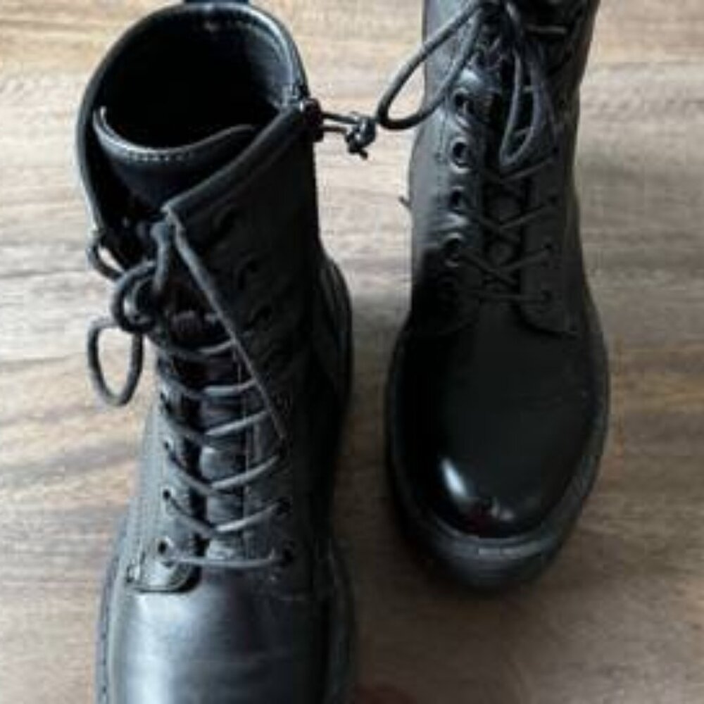 Combat boots - Picture 2 of 2